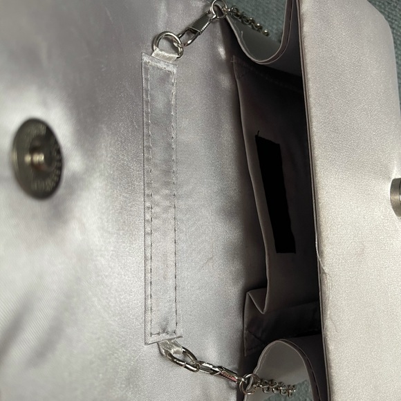 Handbag - Picture 6 of 6